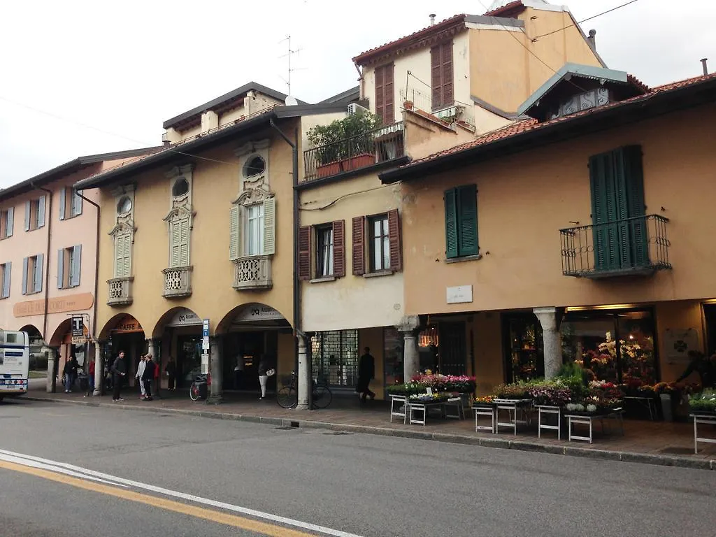 Molly'S Home Como Italy
